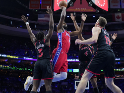 Raptors 76ers Basketball