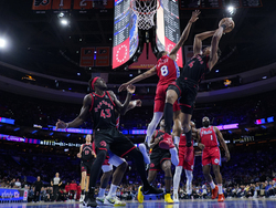 Raptors 76ers Basketball