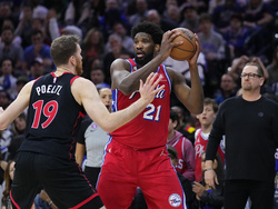 Raptors 76ers Basketball