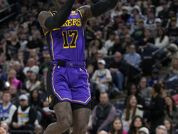 Lakers Timberwolves Basketball