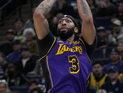 Lakers Timberwolves Basketball