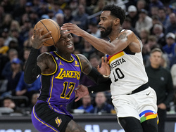 Lakers Timberwolves Basketball