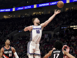 Kings Trail Blazers Basketball