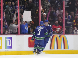 Flames Canucks Hockey