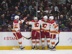 Flames Canucks Hockey