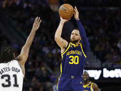 Spurs Warriors Basketball