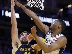 Spurs Warriors Basketball