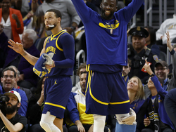 Spurs Warriors Basketball