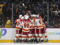 Flames Canucks Hockey