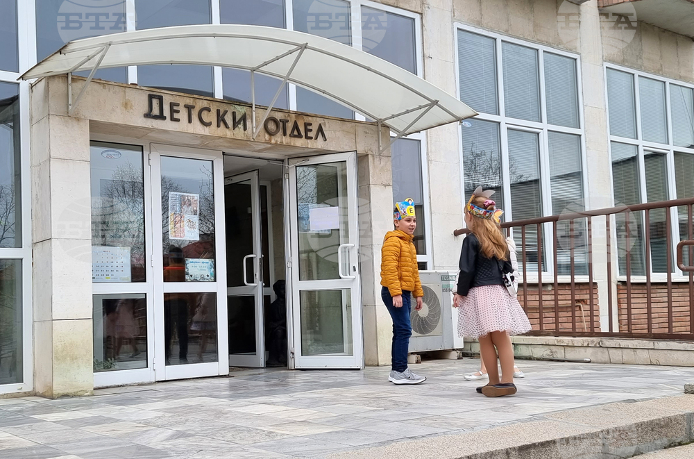 Регионалната библиотека в Шумен организира за поредна година Детска работилница за изкуство