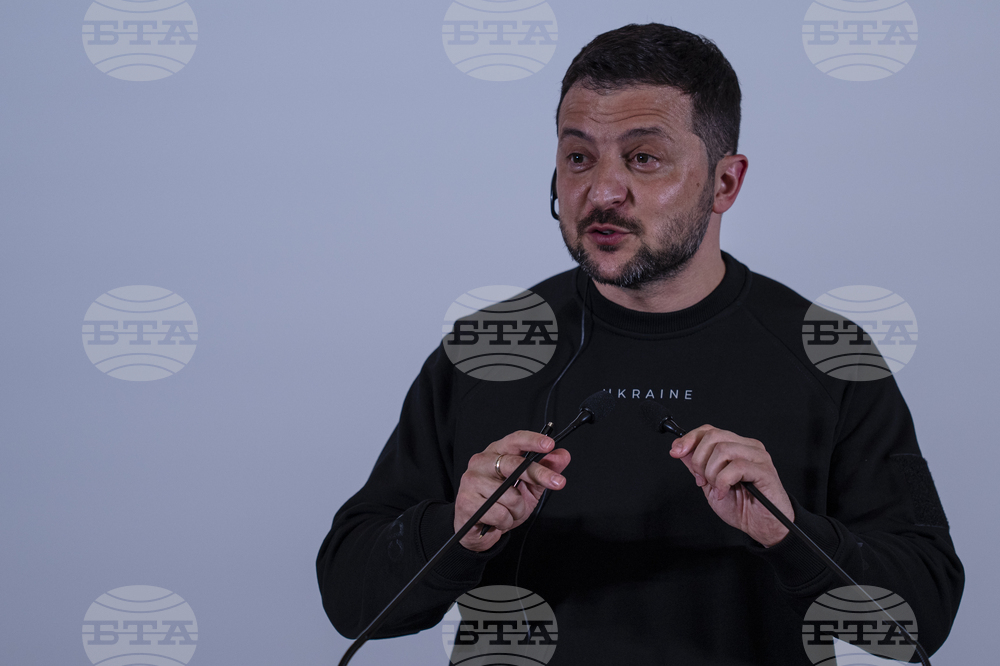 Украйна съобщи, че работи с голяма британска фирма за строеж на производствена оръжейна база