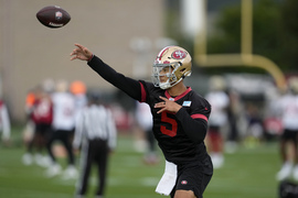 San Francisco 49ers' Javon Hargrave takes part in an NFL football practice  in Santa Clara, Calif., Tuesday, June 6, 2023. (AP Photo/Jeff Chiu Stock  Photo - Alamy