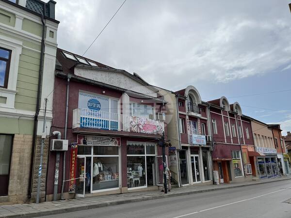 Свищов