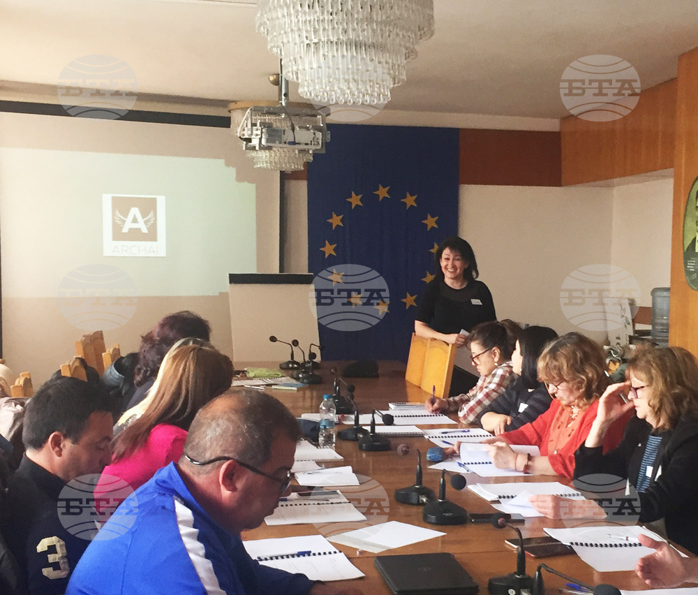 В община Левски обучават педагогическите специалисти за управление на конфликти