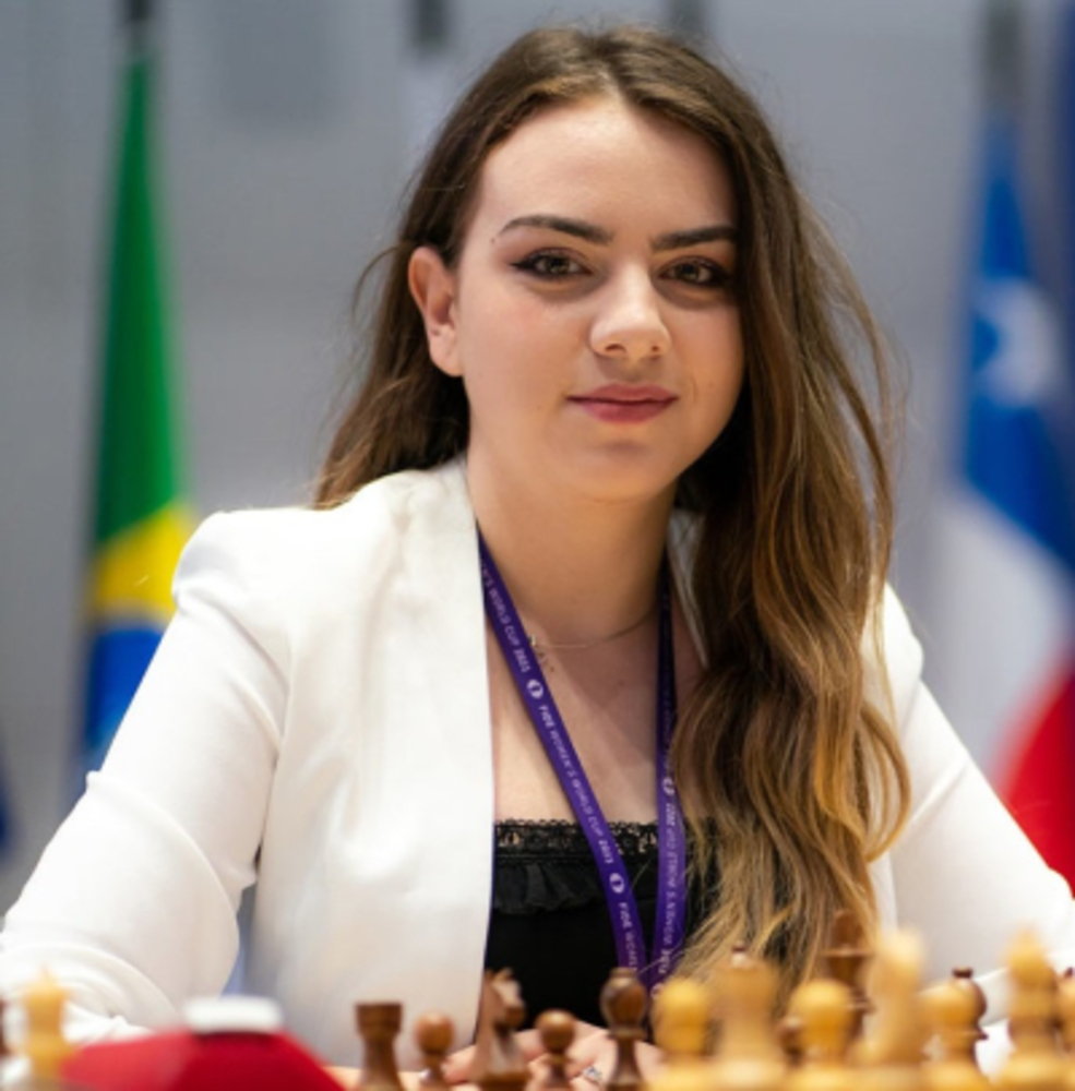 Women's chess - Both Russia and Ukraine are out of the world