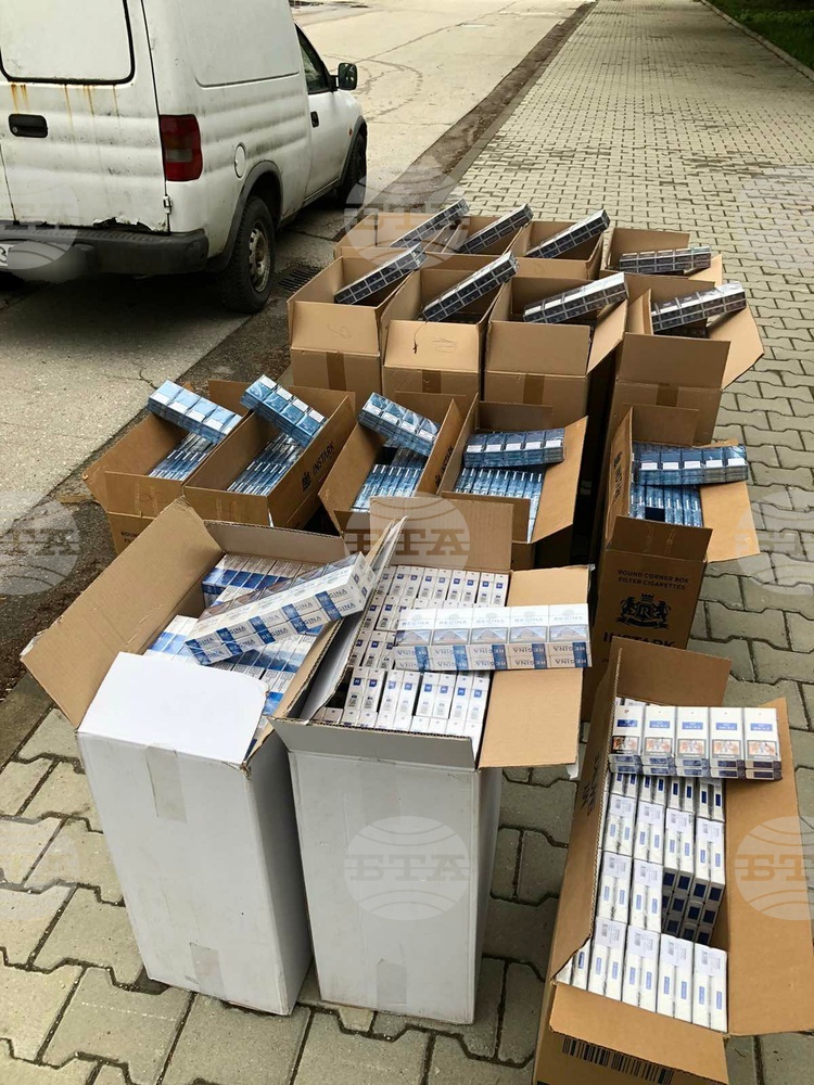 В района на севлиевско село полицията иззе 160 хиляди къса цигари без бандерол