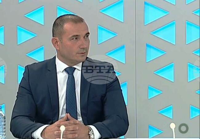 В понеделник ще бъде взето решение за проблема с мечките, които слизат в селата в Национален парк "Маврово" в Северна Македония