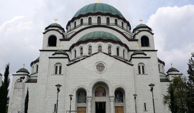 Сърбия е в специфична ситуация във връзка със събитията в и около Косово, каза Вучич на среща с патриарха