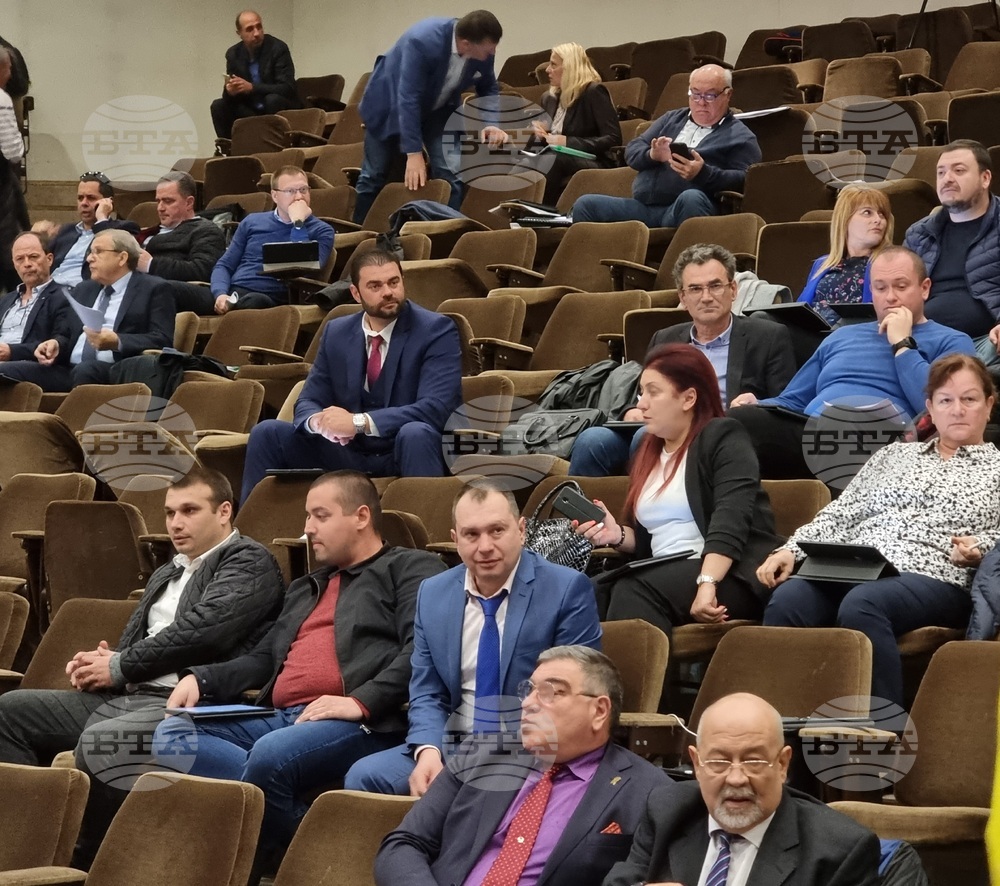 Общинският съвет във Варна прегласува върнатите от областния управител свои решения
