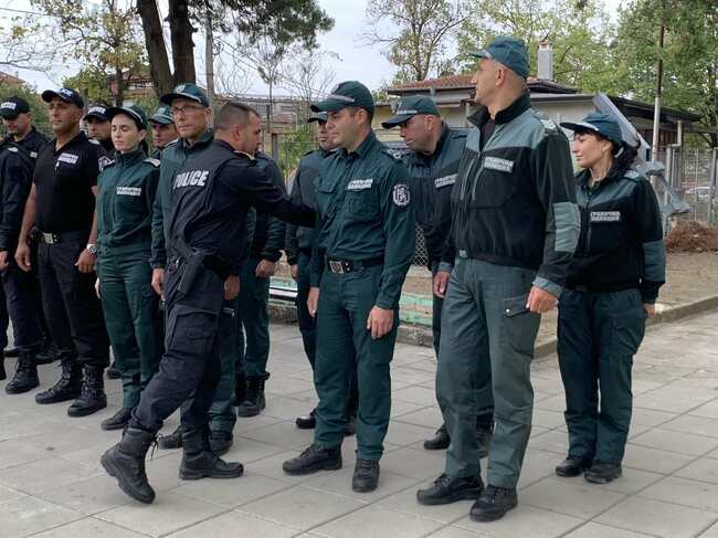 Мигрантският натиск тази година е рекорден, заяви главен комисар Антон Златанов