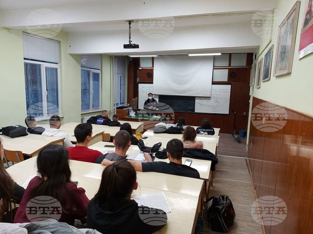 В Министерството на образованието и науката ще бъде изтеглен изпитният вариант за втората задължителна матура по профилиращ предмет