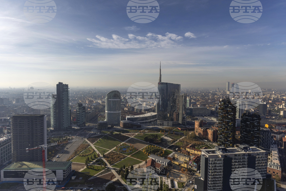 "УниКредит" потвърди прогнозата си за годишна печалба след по-силно от очакваното тримесечие