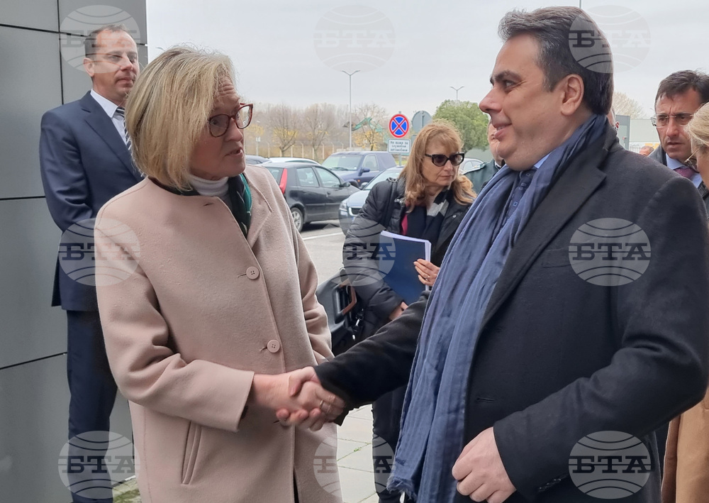 За последния месец са засечени над четири случая на стоки с двойна употреба през ГКПП "Капитан Андреево", каза министър Асен Василев