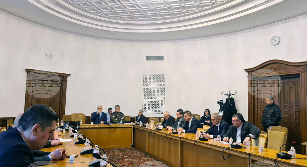 България да предостави на Украйна неизправни зенитно-ракетни комплекси и ракети, гласува Комисията по отбрана