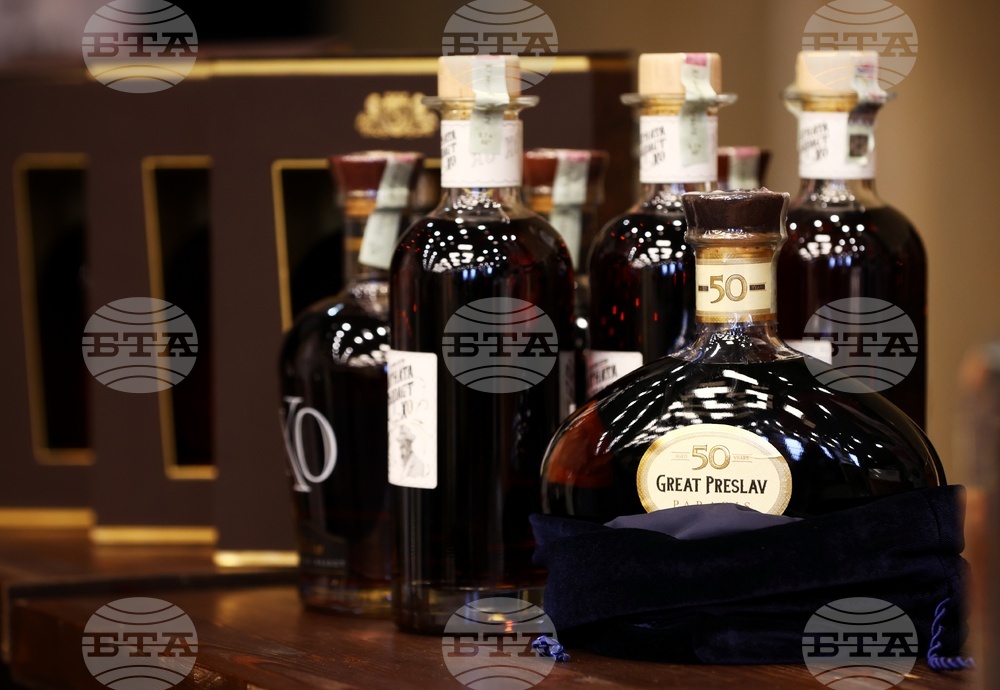Китай налага от утре мита до 34,9 на европейското бренди