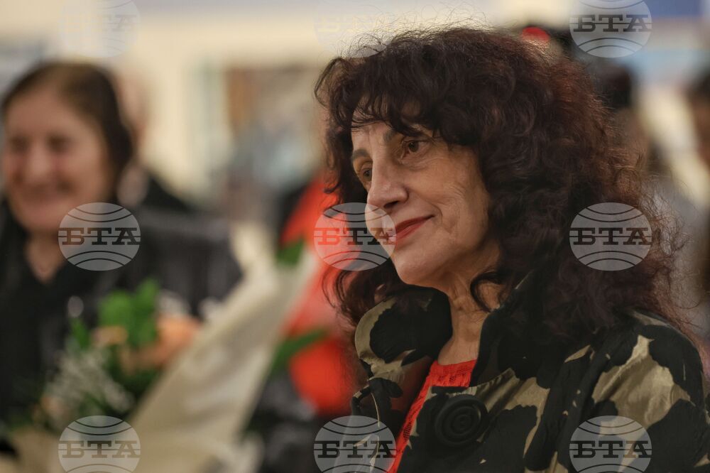 Kina Bagovska Instills Love for Bulgaria in Young Bulgarians in Chicago