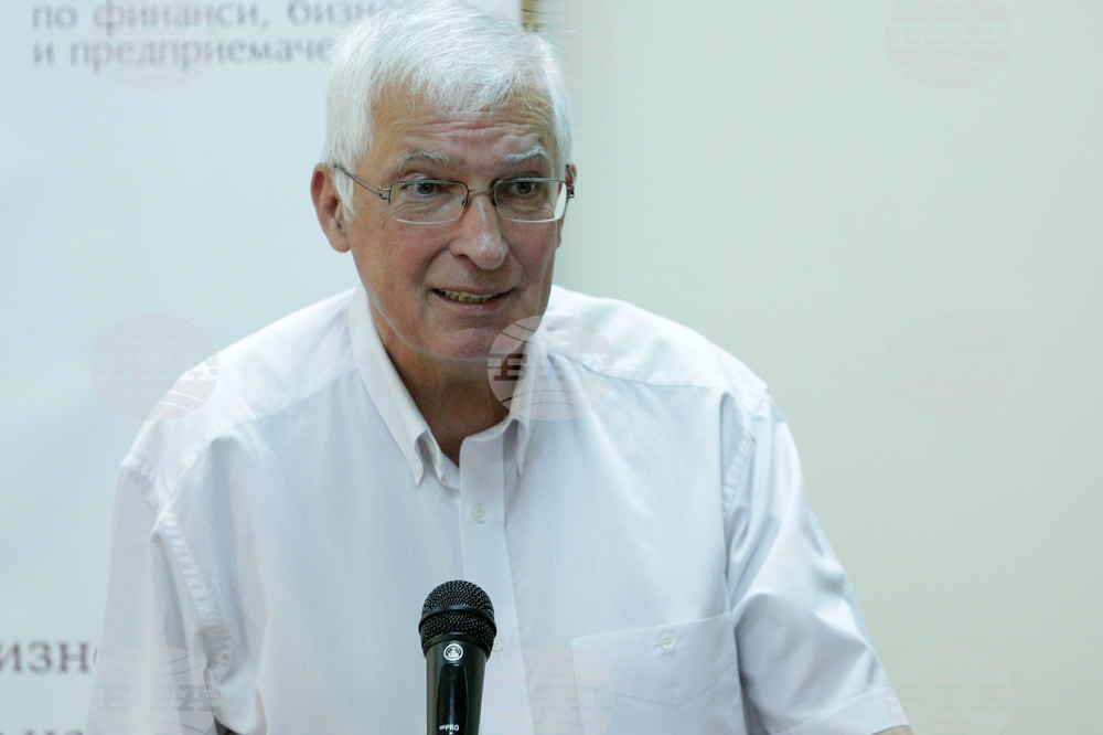 Проф. д-р Боян Дуранкев: Трябва най-много да се страхуваме от икономическите идеи