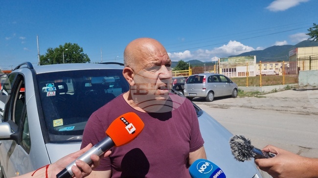 Жители на сливенския квартал "Надежда" искат споразумение с местните власти, за да празнуват семейните си тържества
