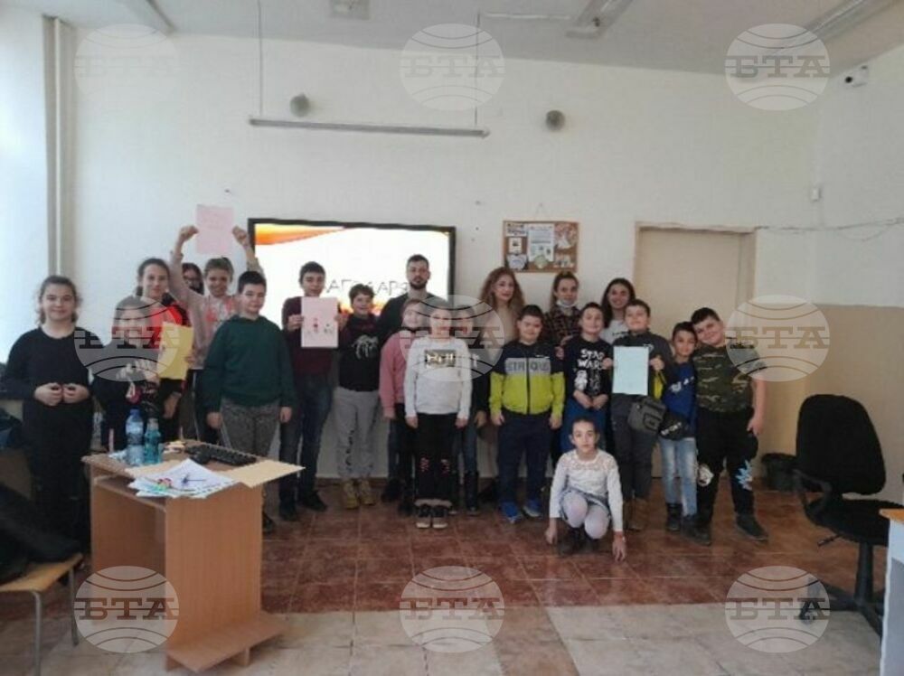 Ученици от разградско училище се учиха на толерантност чрез средствата на изкуството