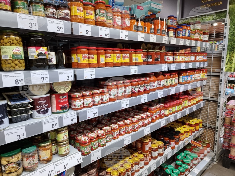 June Retail Turnover Down by 1.4% from May