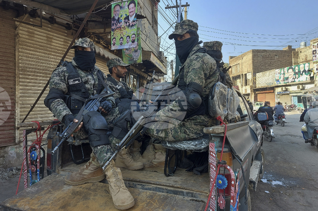 Пакистанската армия съобщи, че е застреляла 30 бойци, участвали в смъртоносно нападение срещу неин конвой