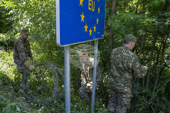 Съвместен полицейски патрул на Хърватия и Босна и Херцеговина предотврати незаконно влизане на мигранти в Хърватия