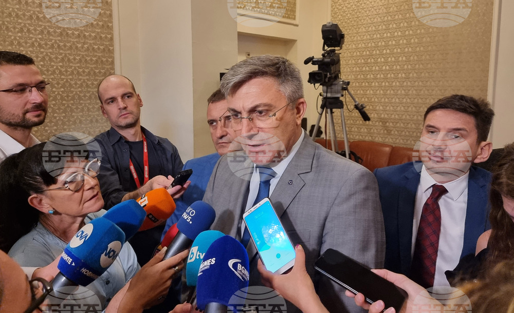 Movement for Rights and Freedoms Accuses Socialists of "Bolshevik Tricks"