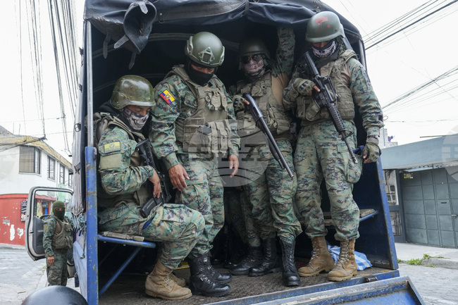 Бунт в еквадорски затвор доведе до 14 мъртви и още толкова ранени