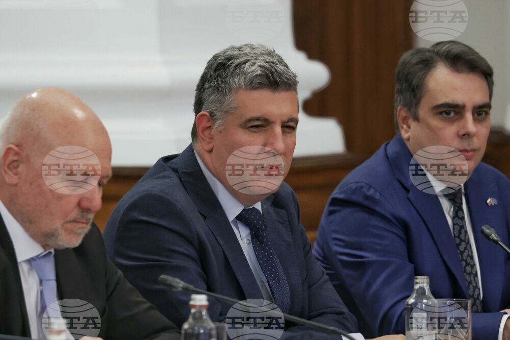 Персоналните промени в борда на директорите на "Автомагистрали" са заради недобър контрол в управлението, заяви министър Цеков
