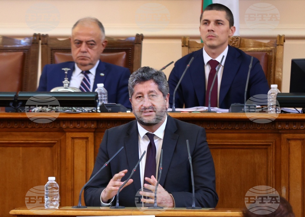 Democratic Bulgaria: Corruption and the War Are Central to How the Country Is Run