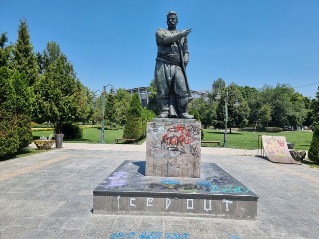Университетски преподавател по история в Скопие: Гоце Делчев не трябва да бъде честван съвместно с България