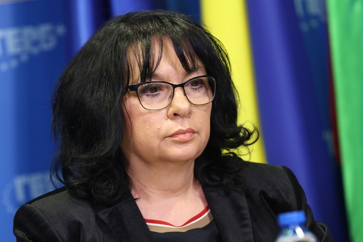 Декларациите за несъгласие за участие в правителство с премиер Мария Габриел мога да определя само като саботаж, каза Теменужка Петкова