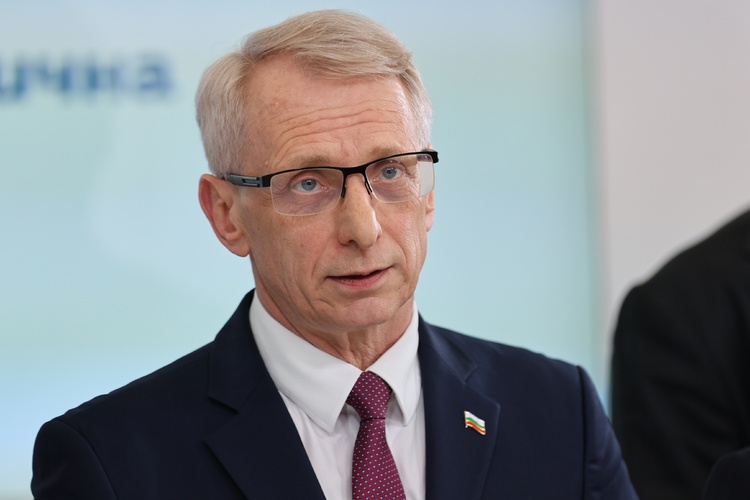 Хора от ПП-ДБ нямат място в служебния кабинет, заяви премиерът в оставка Николай Денков