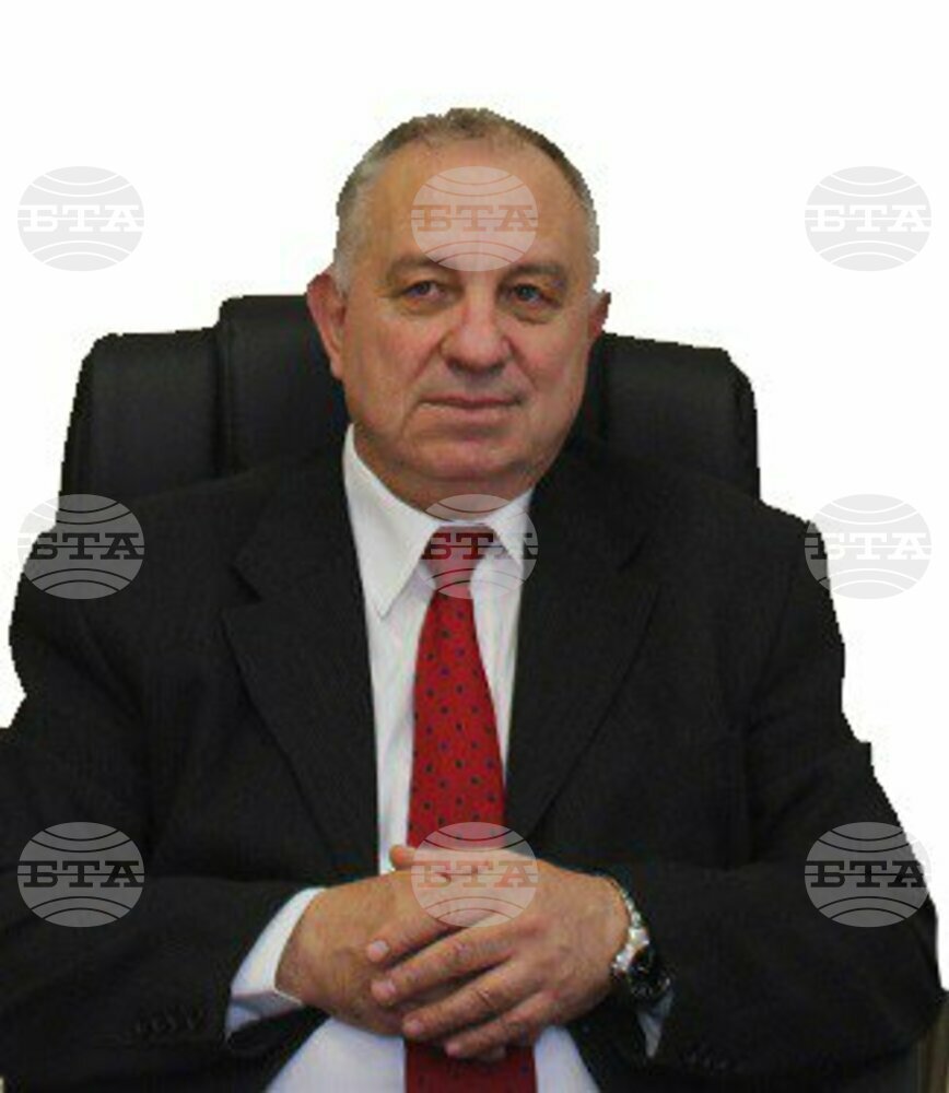 Заместник-министърът на здравеопазването Александър Златанов ще отговаря за лекарствата и финансите в здравното ведомство
