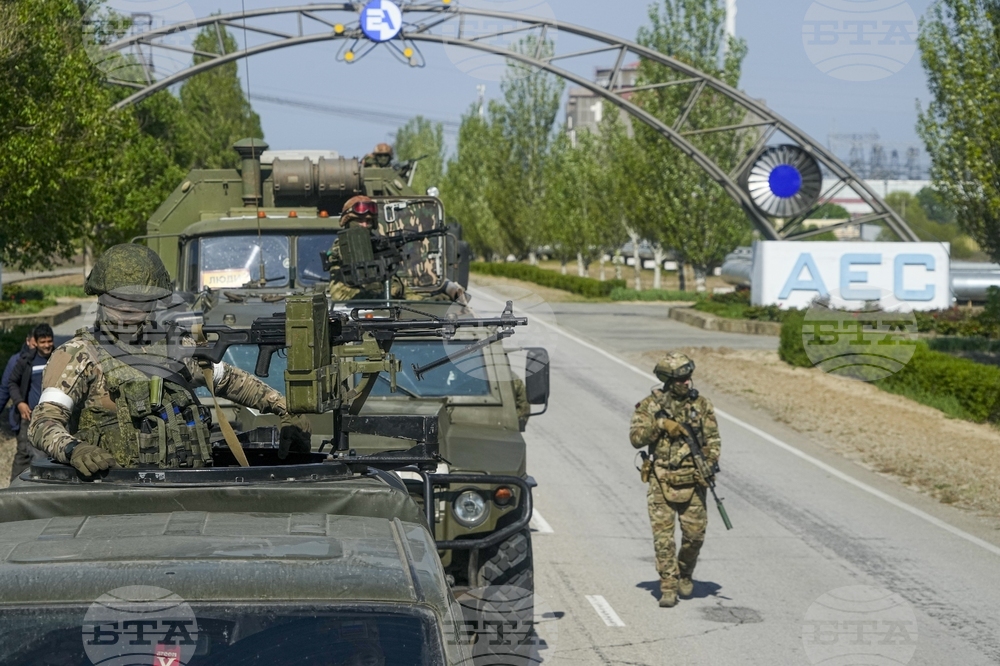 Властите в завзетата от руските войски украинска Запорожка област предлагат Запорожката АЕЦ да бъде спряна