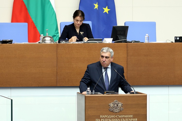 Няма забележки от Евростат по използваната от България методология за изчисляване на дефицита, увери председателят на НСИ