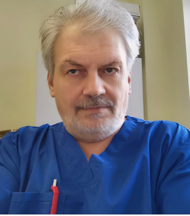 Няма ясни ранни симптоми за появата на злокачествен тумор на дебелото черво, докато не стигне в напреднал стадий, посочи проф. д-р Пламен Пенчев