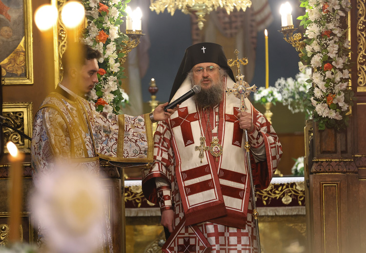 Със заупокойна литургия, с панихида и с трисагий бяха отбелязани 40 дни от кончината на патриарх Неофит