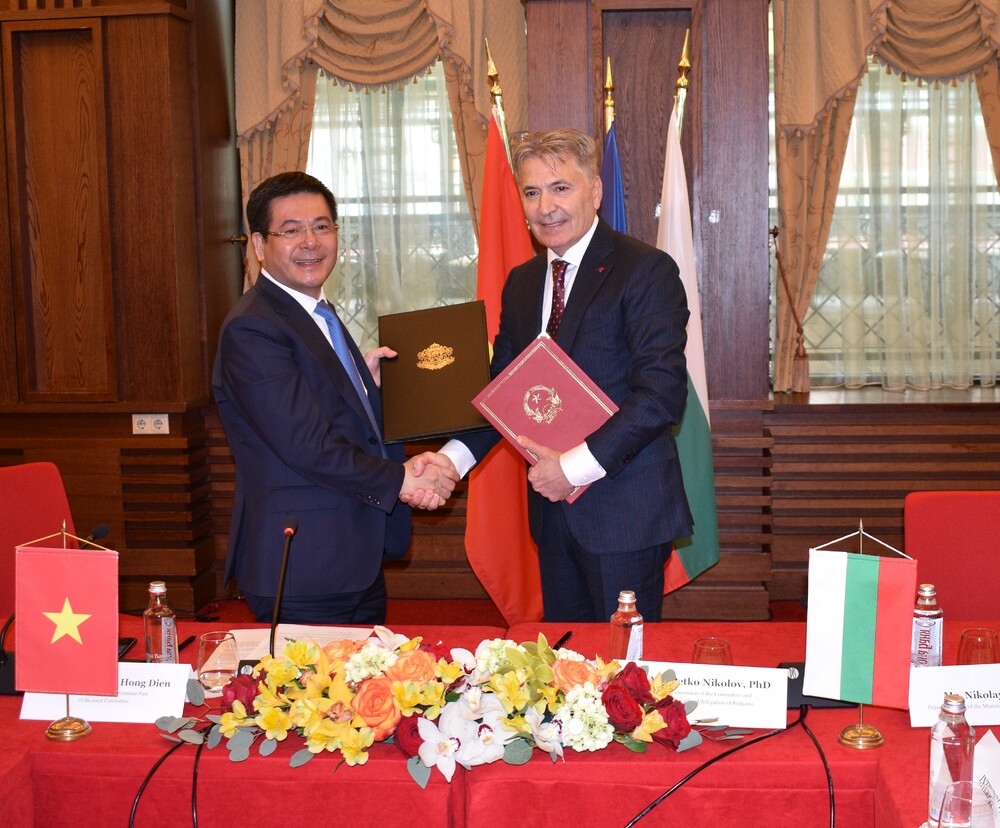 Bulgaria, Vietnam Sign Protocol of 24th Session of Intergovernmental Commission for Economic Cooperation