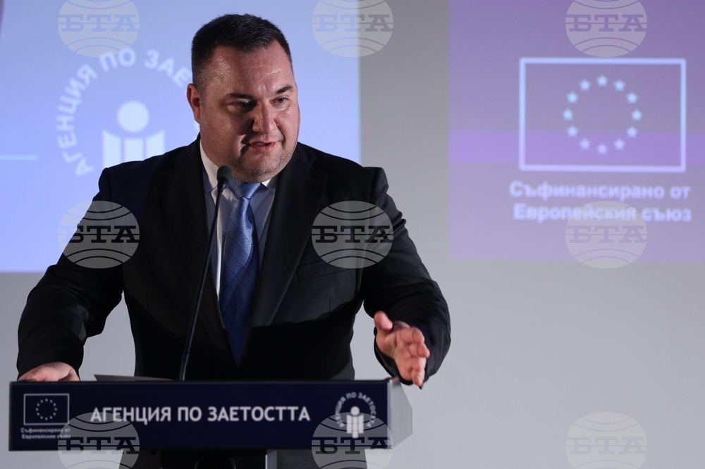 Employment Agency to Train Nearly 4,700 Jobless in 2025